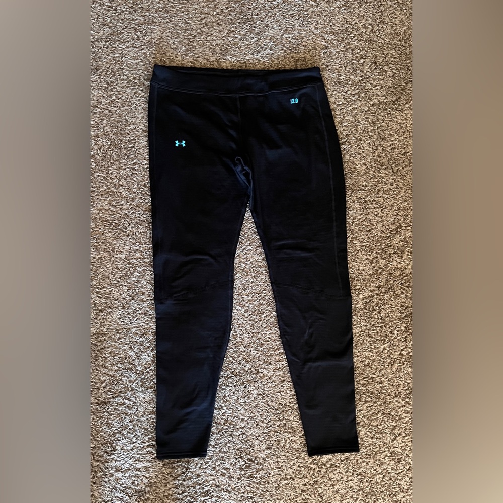 Under Armour 2.0 Women's Large Fitted Black Pants